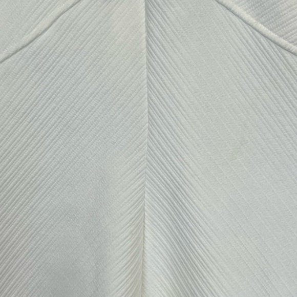 NWT Anthropologie Ivory Knit Top Sz L Cross Straps Front & Back - Picture 3 of 15